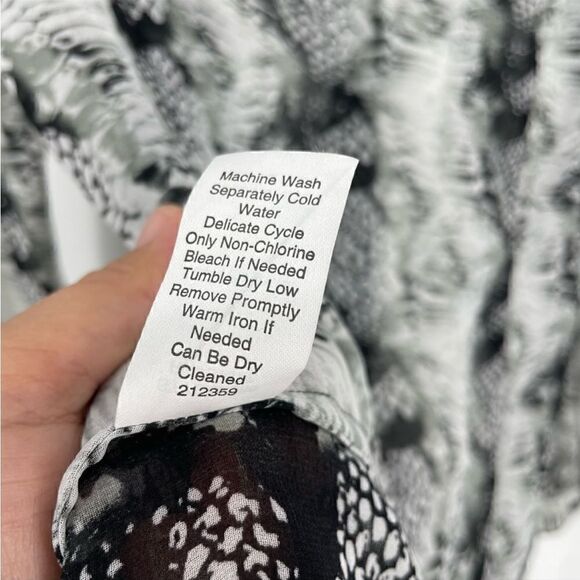 CAbi Python Snake Print Sheer Button Top
Chiffon Women's Blouse - Picture 9 of 12